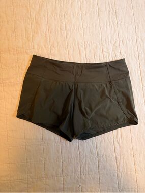 EUC Lululemon Speed Up Lined Short Sz 6 4” Olive
